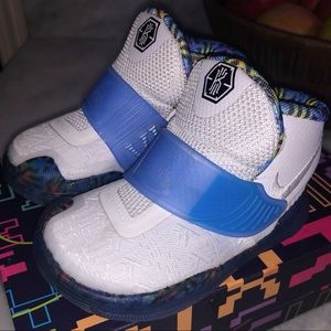 Nike Kyrie 6 (TDV) Toddler Sneaker